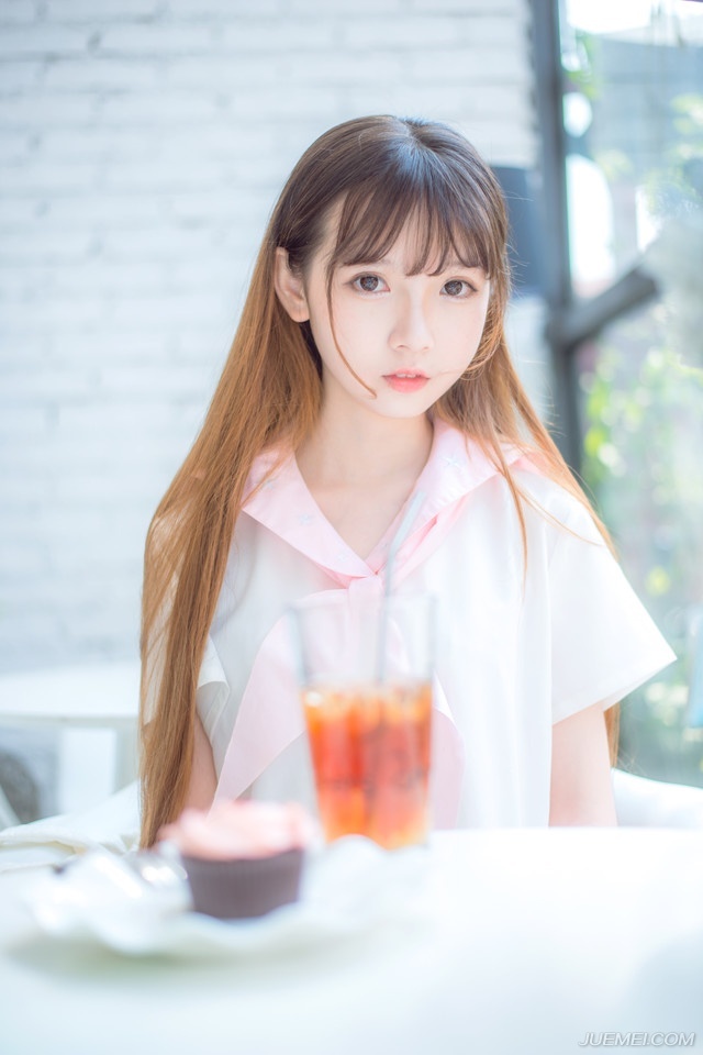 与此同时，已经回到荥阳的曹操，收到了刘备传来的消息，刘备要退兵了。